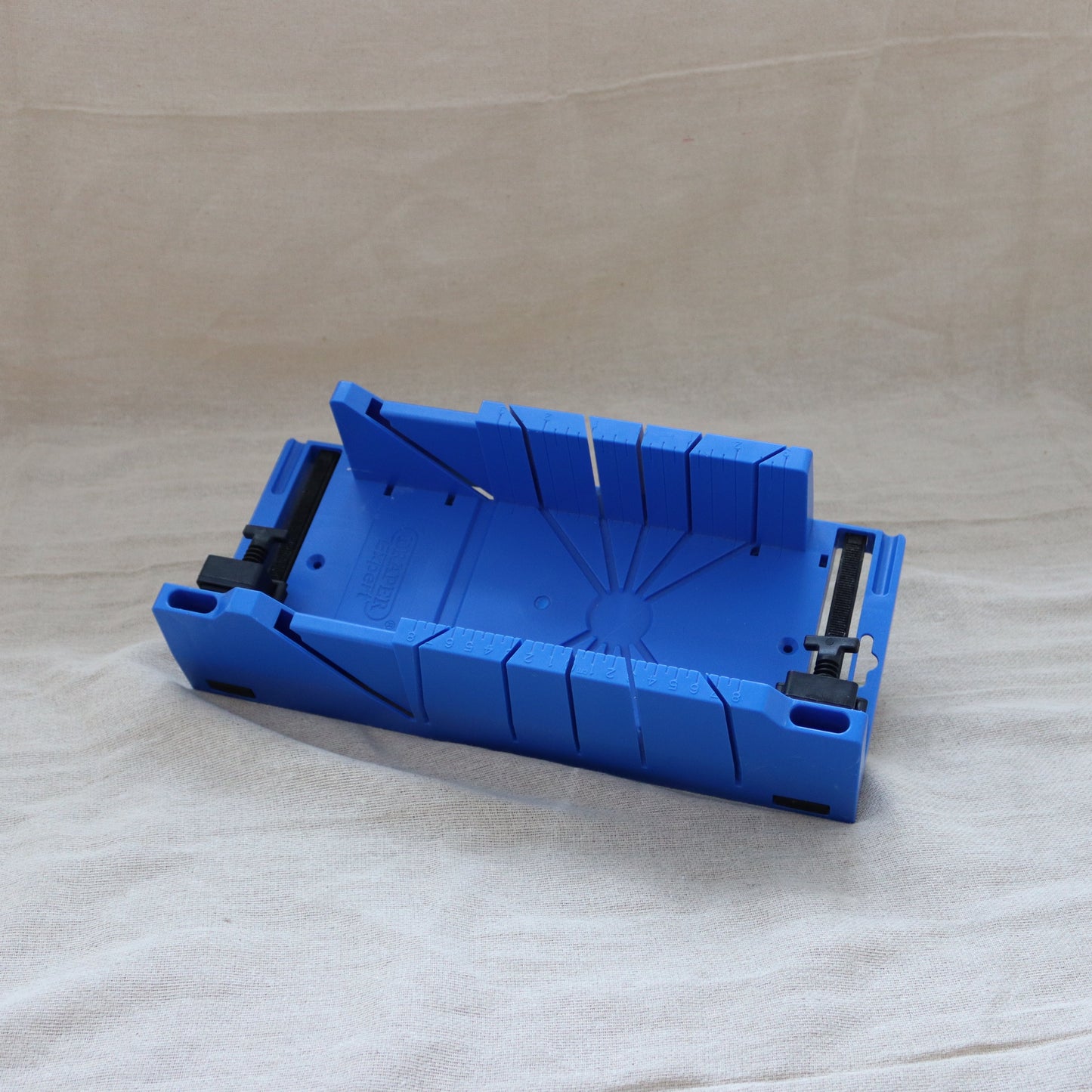 Clamping Mitre Box