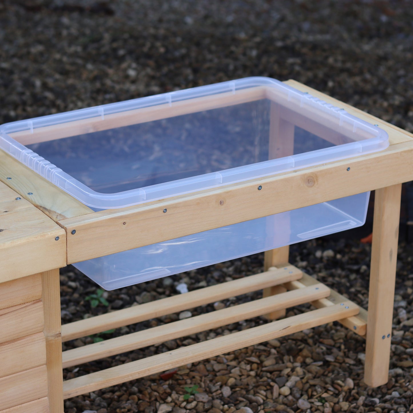 Sand & Water Table