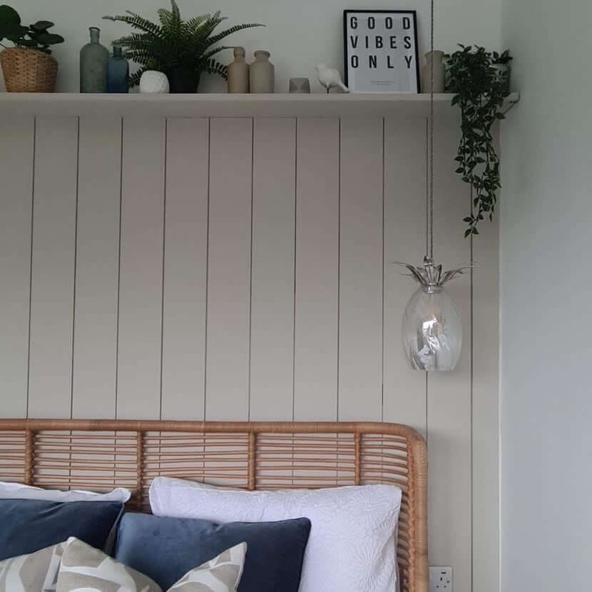 Shiplap Wall Panelling Kit with Shelf