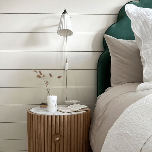 @crack_the_shutters Shiplap Bedroom Panelling Kit